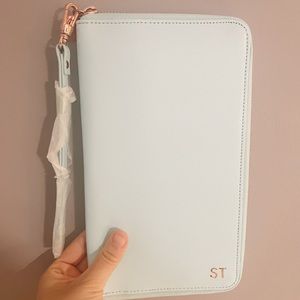 Brand new wallet mint color with zip and handle